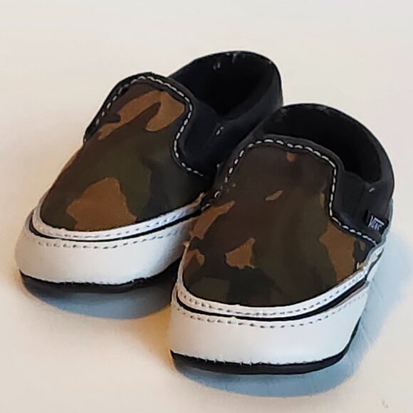 Vans Infant Old Skool Slip On Crib Shoes CAMO Size 2 6-12 Weeks Old BNWOT - Picture 3 of 11